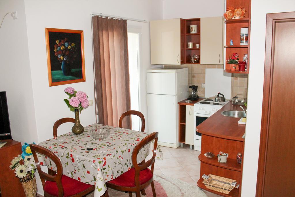 Apartments Djedovic Petrovac Exterior foto